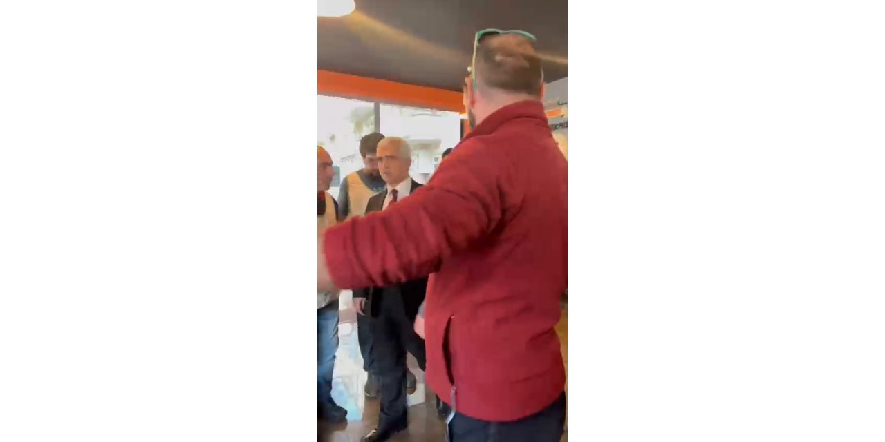 HDP’li Ömer Faruk Gergerlioğlu’na mahalleliden sert tepki