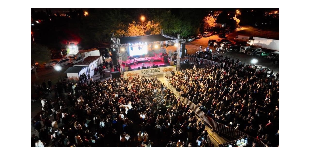 Didim Vegfest konser ile sona erdi