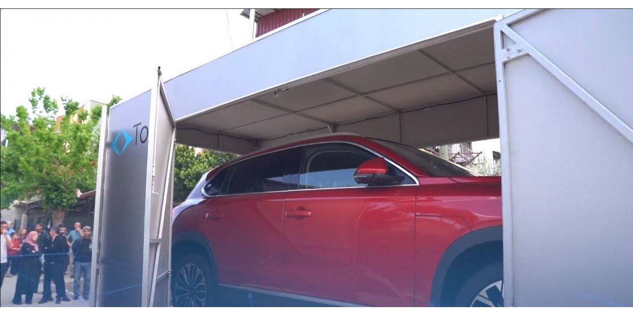 Yok artık Togg...İlk şanslılara Togg’ları tırla evlerine kadar götürülüp teslim edildi