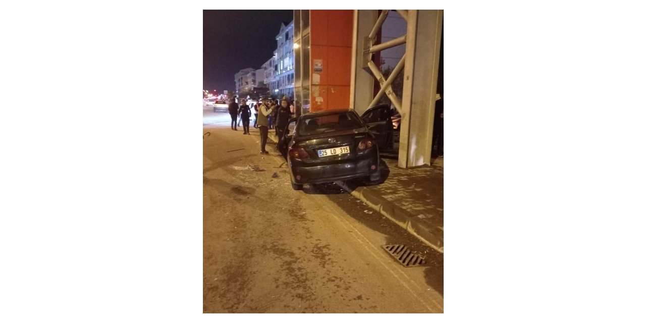 Bingöl’de iki otomobil çarpıştı: 7 yaralı