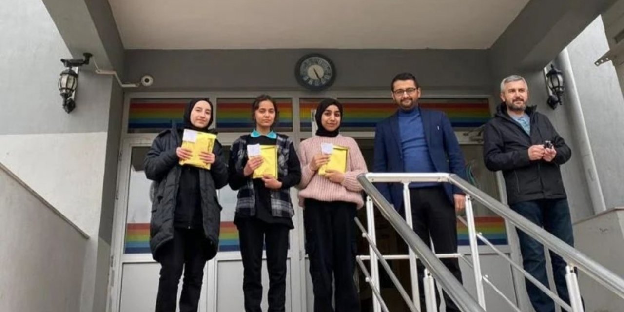 Kütahya Borsa İstanbul Anadolu Lisesinde Kur’an-ı Kerim Meal Yarışması