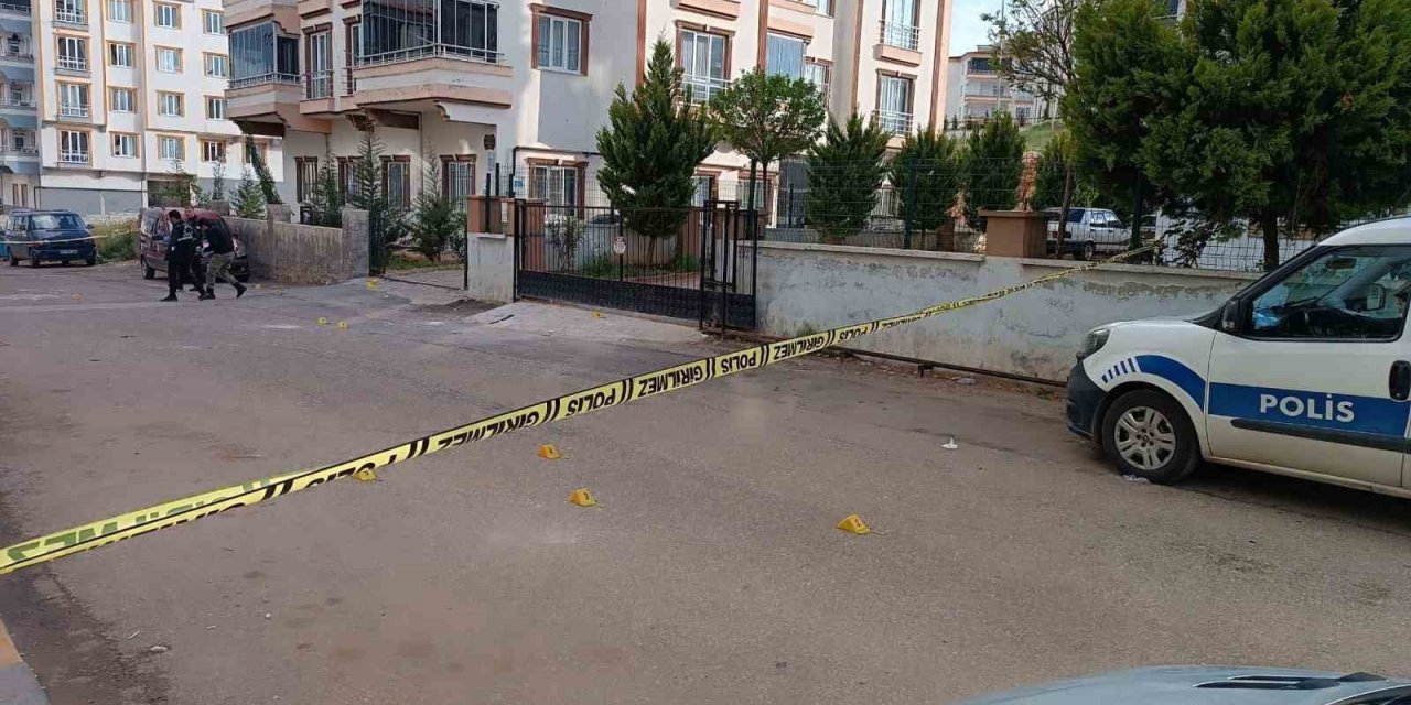 5 kişinin yaralandığı silahlı aidat kavgasının görüntüleri ortaya çıktı