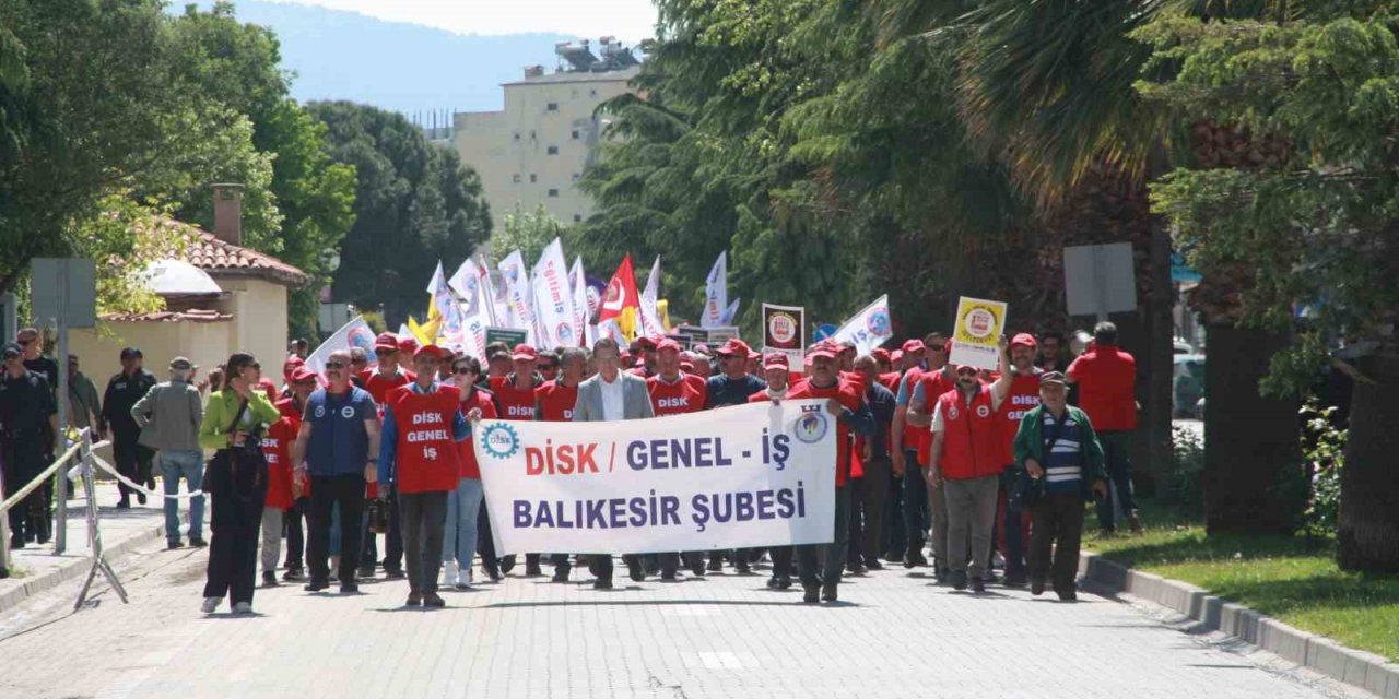 1 Mayıs Edremit’te kutlandı