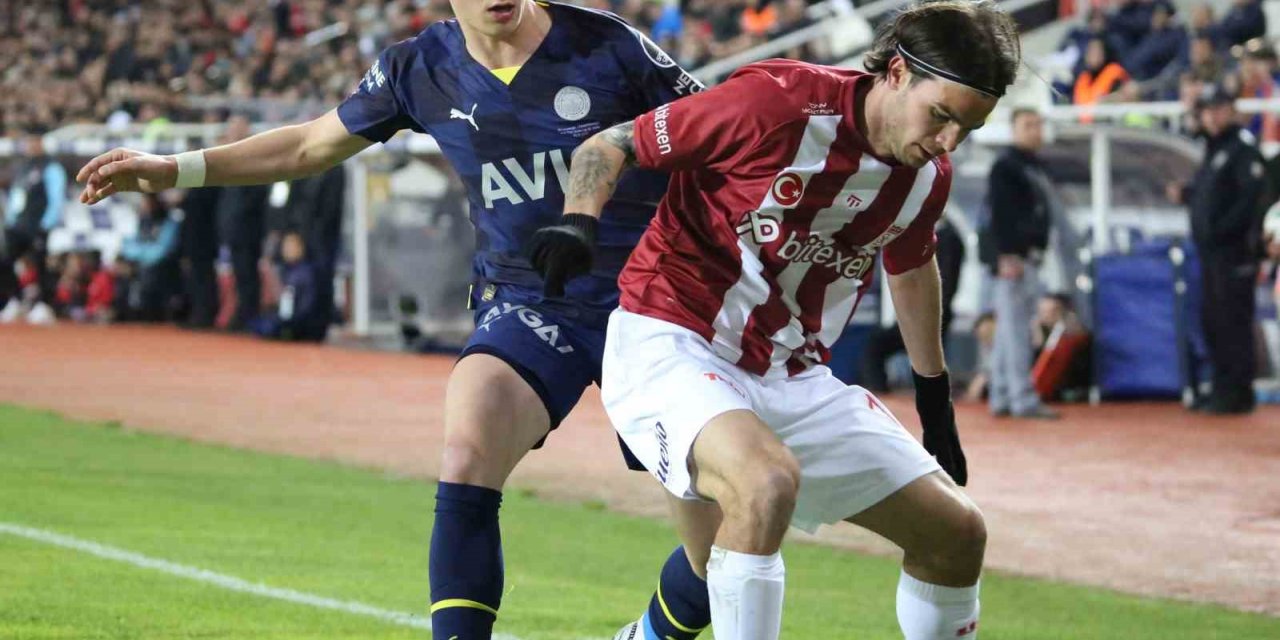 Sivasspor, kupa yarı finalinde Fenerbahçe’yi ağırlayacak