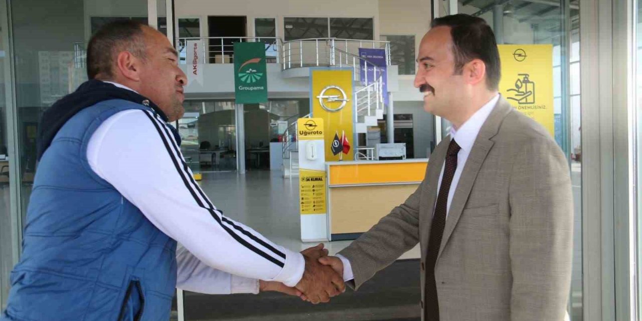 MHP Sivas 2. Sıra milletvekili İpek şehri karış karış geziyor