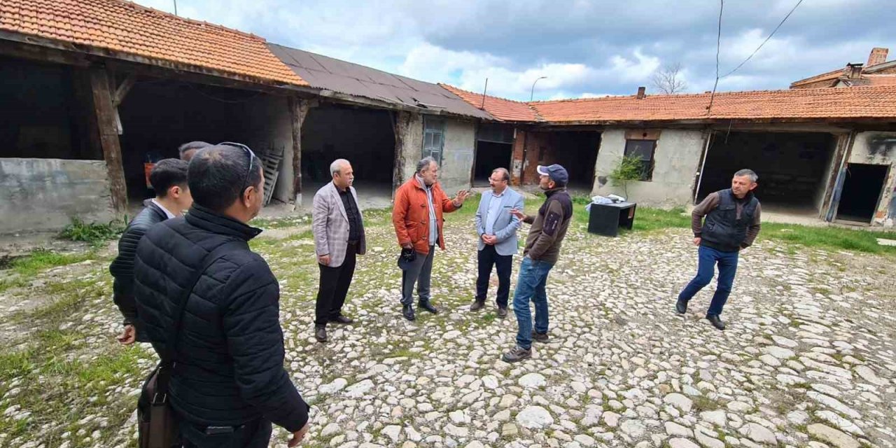 Tarihi Emet Han’ında restorasyon çalışmaları başlıyor