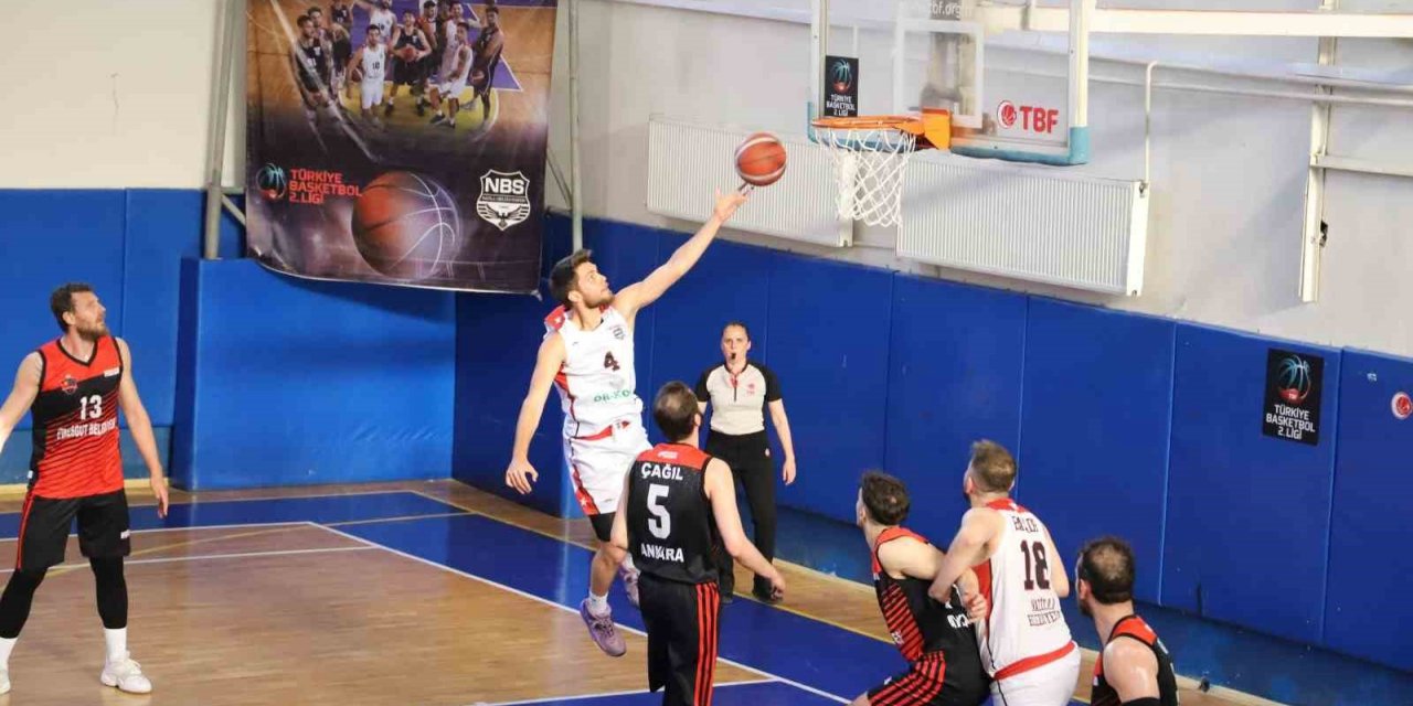 Nazilli Belediyespor Basketbol takımı sezonu kapattı