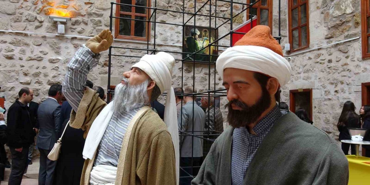 Tarihi medresede bilim akademisi açıldı