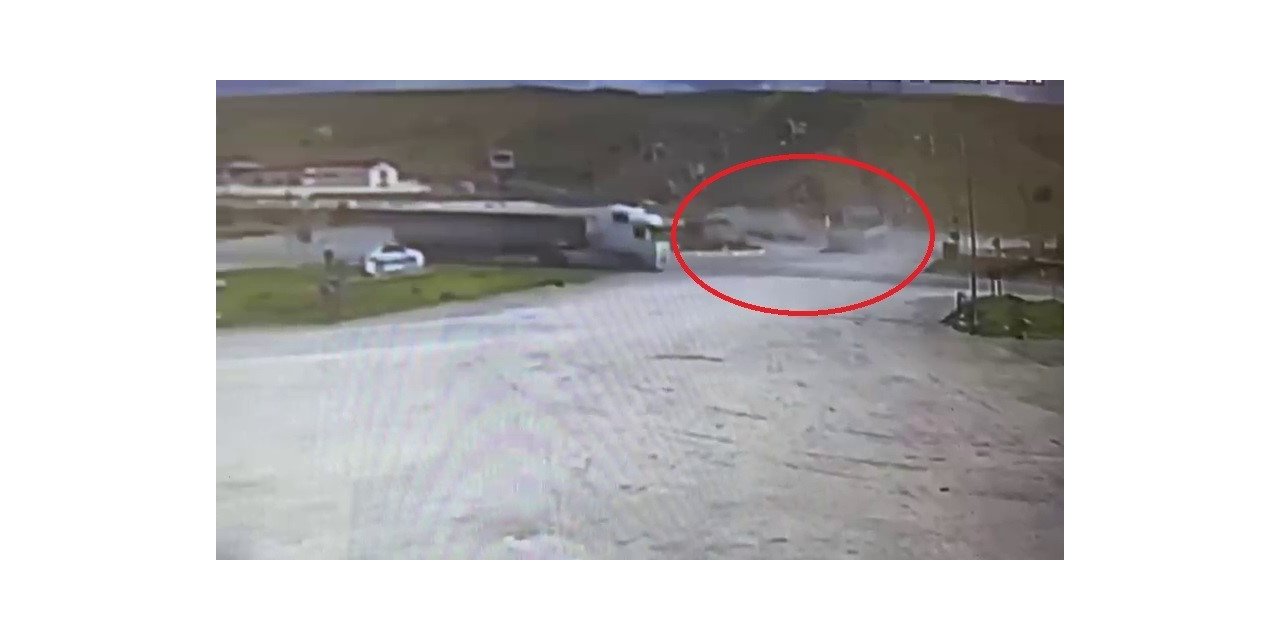 Defalarca takla attı, o anlar saniye saniye güvenlik kamerasına yansıdı