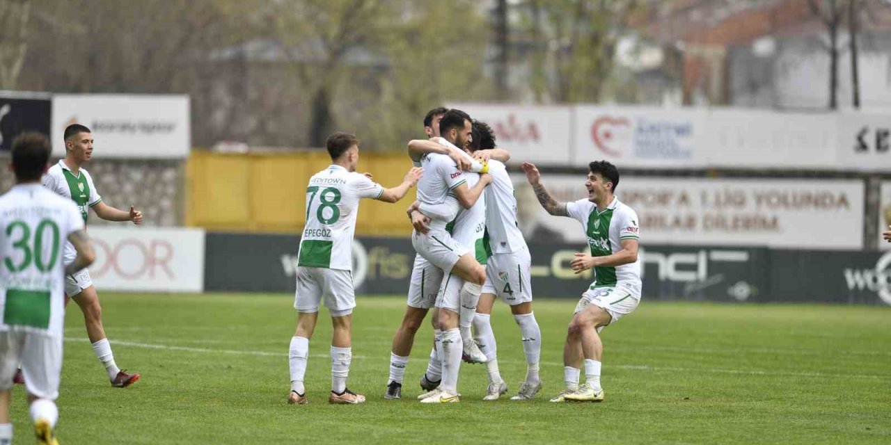 Bursaspor’un Özer Hurmacı ile golcü kimliği ortaya çıktı