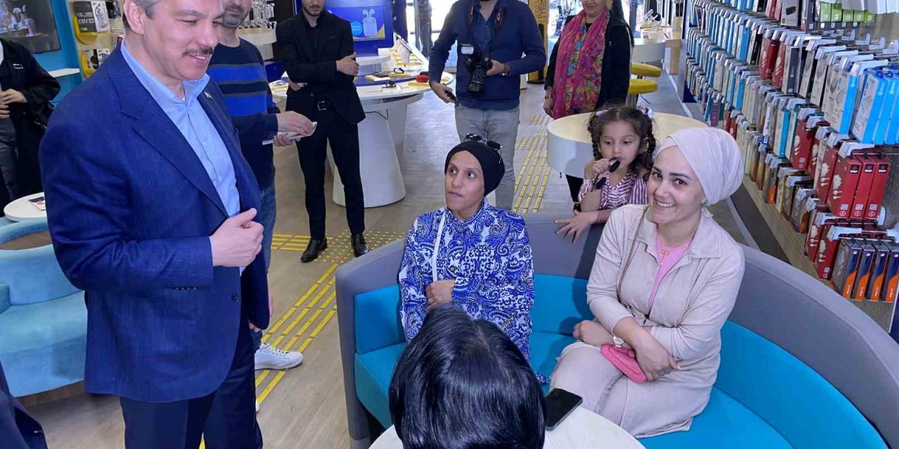 AK Parti İstanbul 3’üncü Bölge Milletvekili Adayı Yüksel, Esenyurtlu vatandaşlarla buluştu