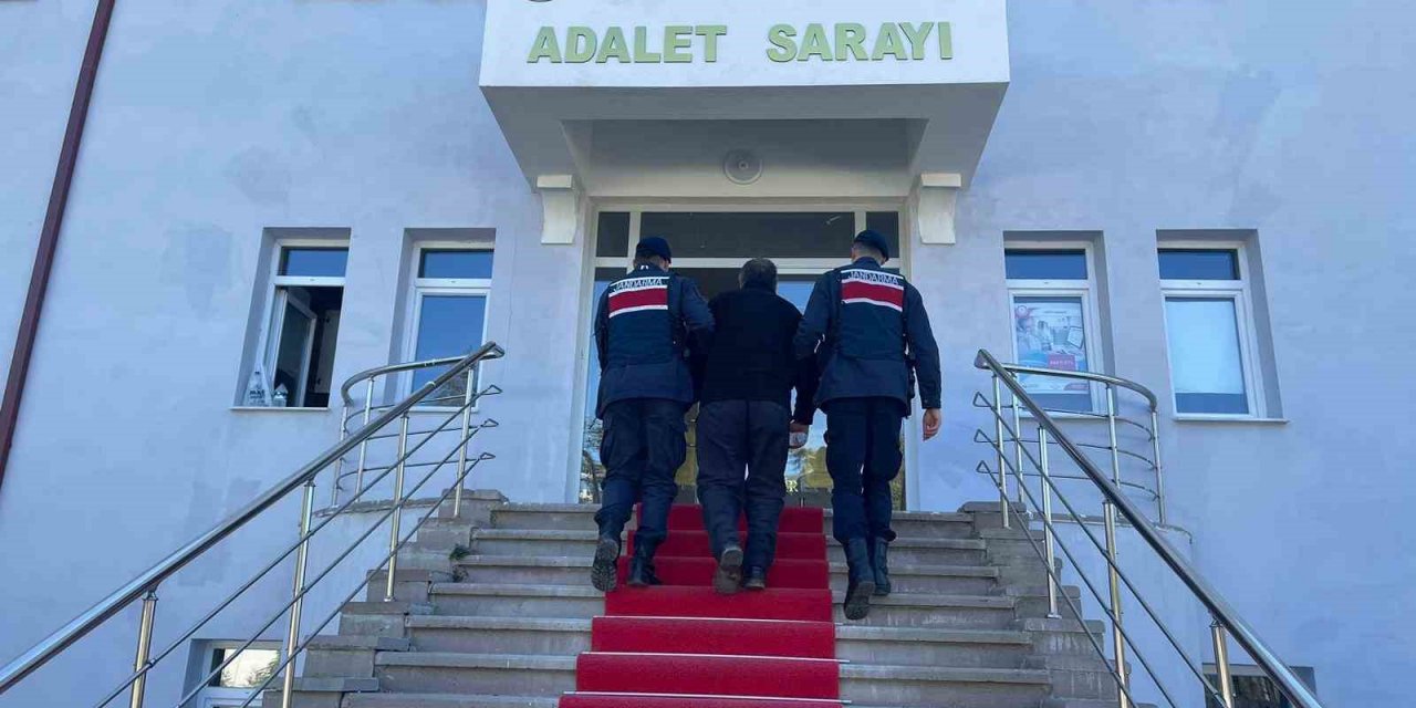 Yaşlı adamı sopayla döverek öldüren şahıs tutuklandı
