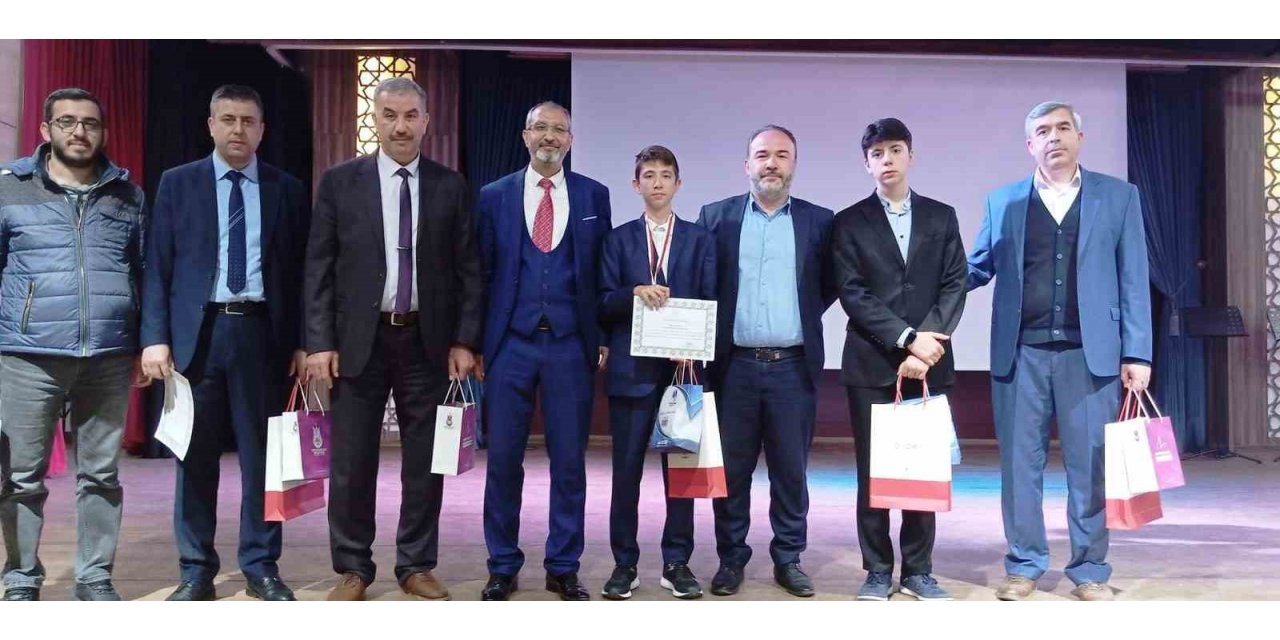 Kuran’ı Kerim’i Güzel Okuma Yarışması Ege Bölge birincisi Kütahya’dan