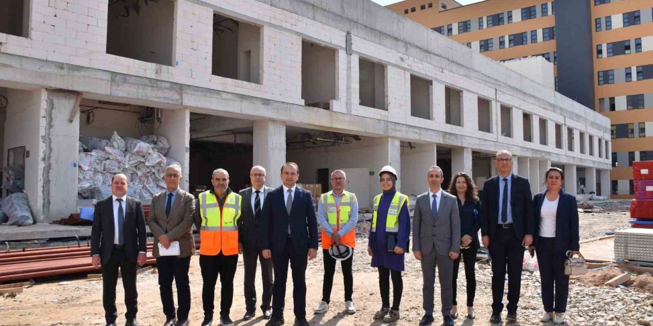 Aydın Şehir Hastanesi’nde çalışmalar hız kesmiyor