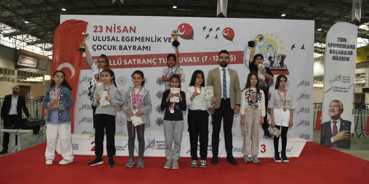 Adana’daki satranç turnuvası sonuçlandı