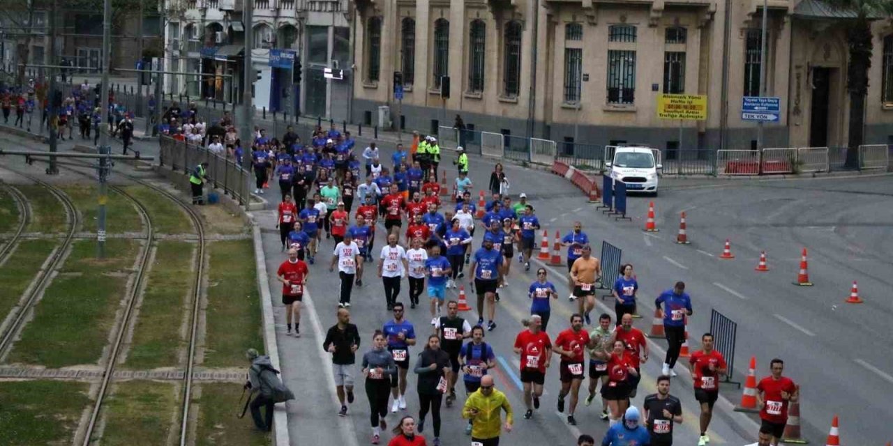 Maraton İzmir heyecanı başlıyor
