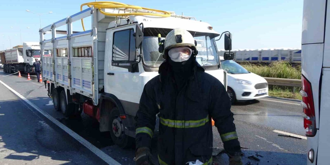 Antalya’da trafik kazası sonrası ’asit’ paniği