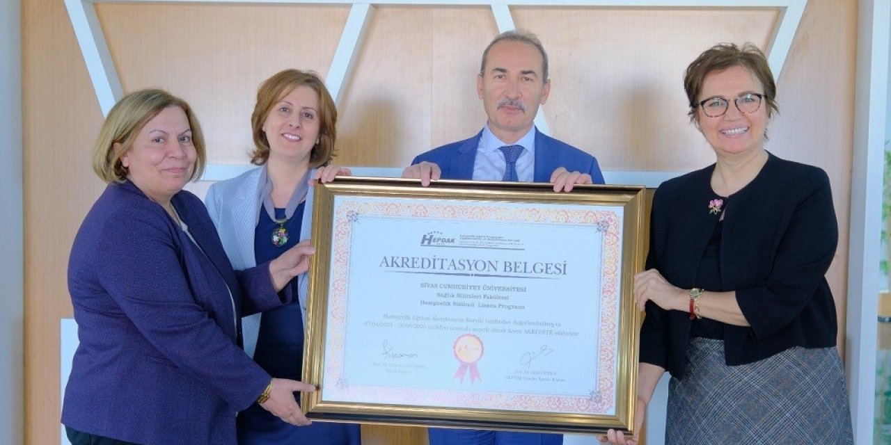 SCÜ Rektörü Yıldız: "Bu başarıyı ve kaliteyi artırarak devam ettireceğimizi biliyorum"