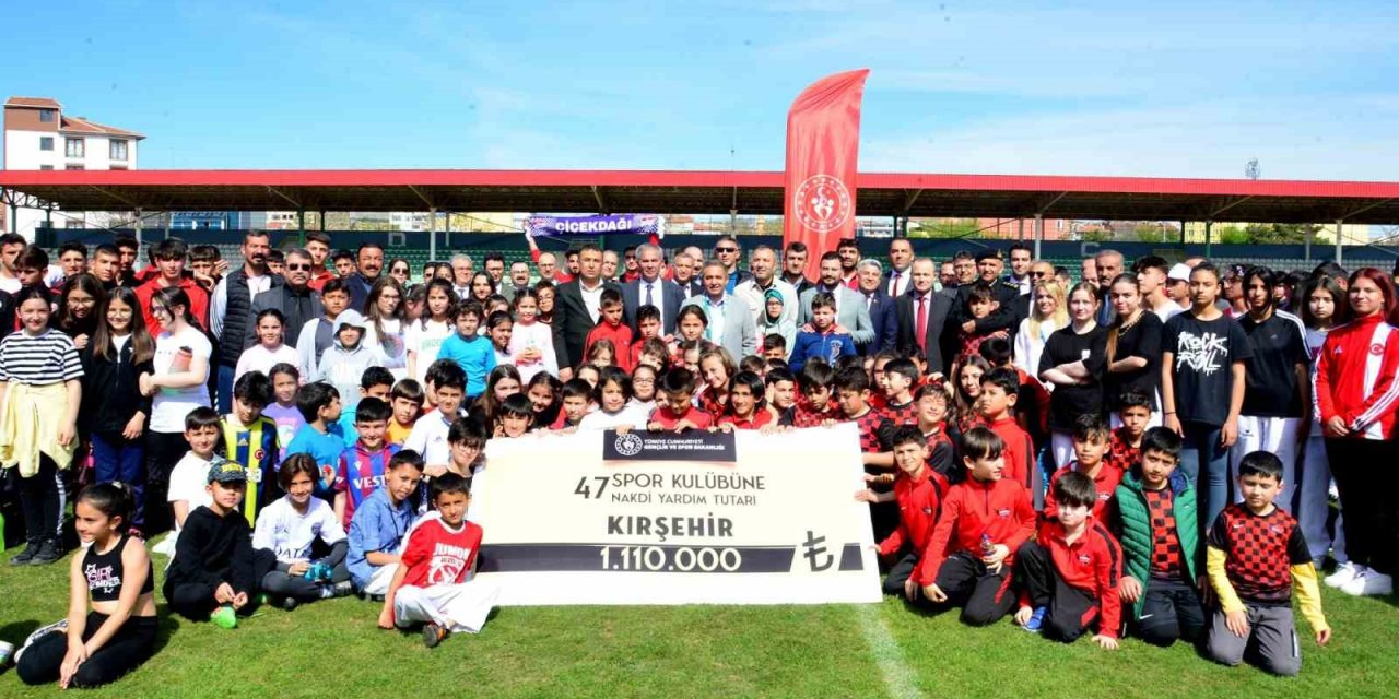 Kırşehir’de, amatör spor kulüplerine destek