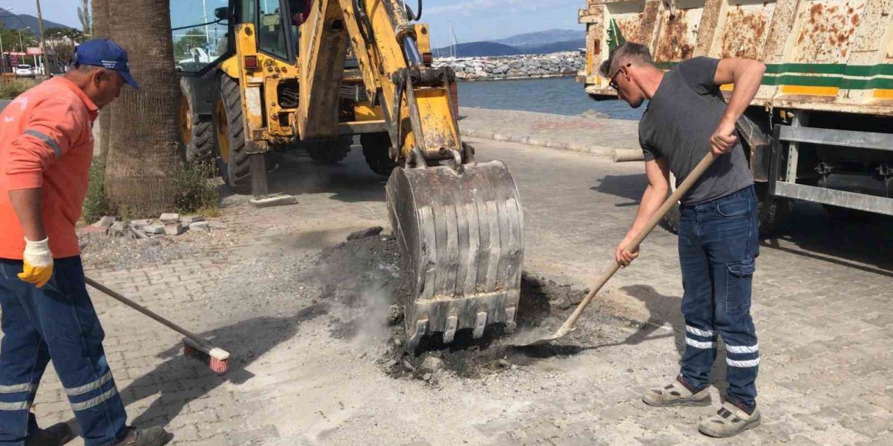 Kuşadası’nda yaz sezonu öncesi temizlik çalışmalarına hız verildi