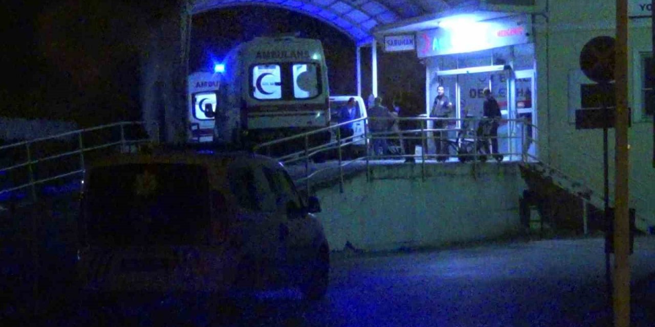 Balıkesir’de yedikleri tavuk dönerden 13 kişi zehirlenerek hastaneye kaldırıldı