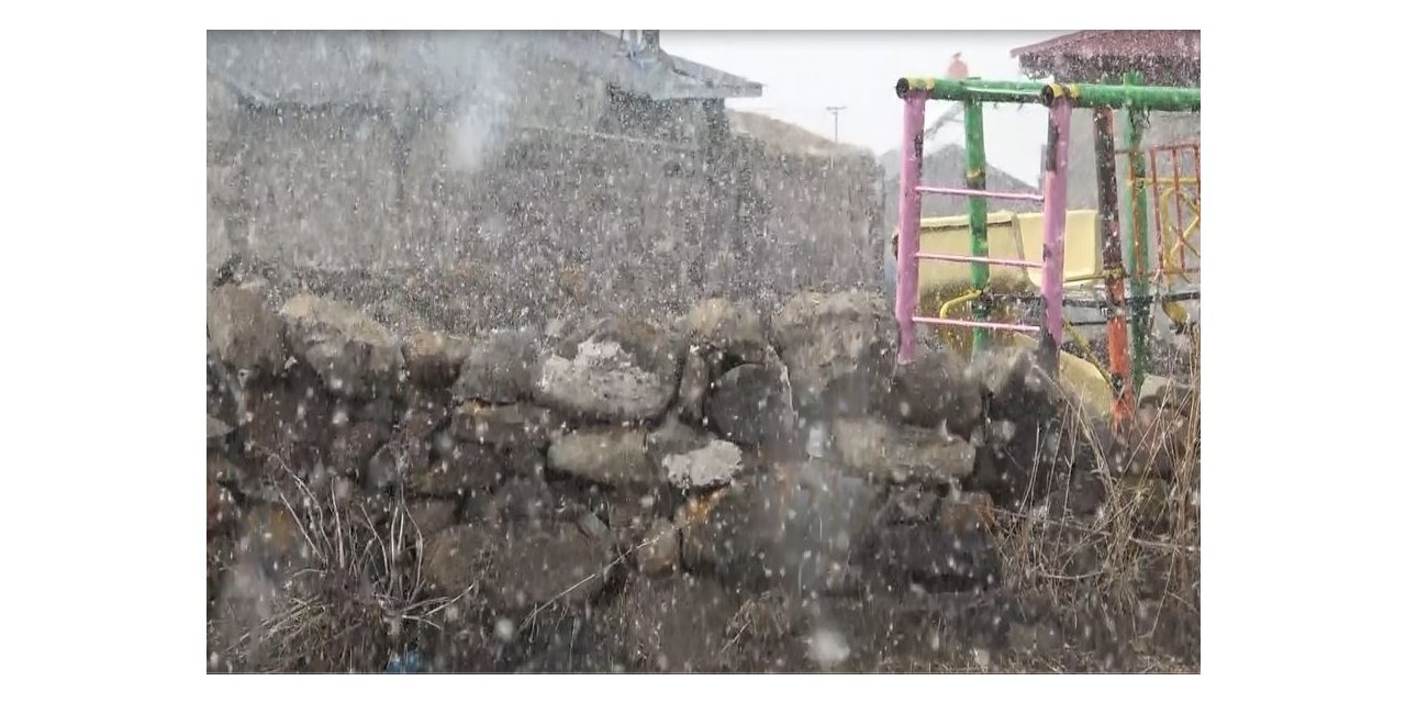 4 Mayıs’a karla uyandılar