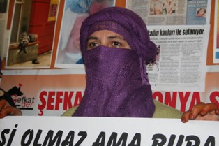 Kadın cinayetleri terörü geçti