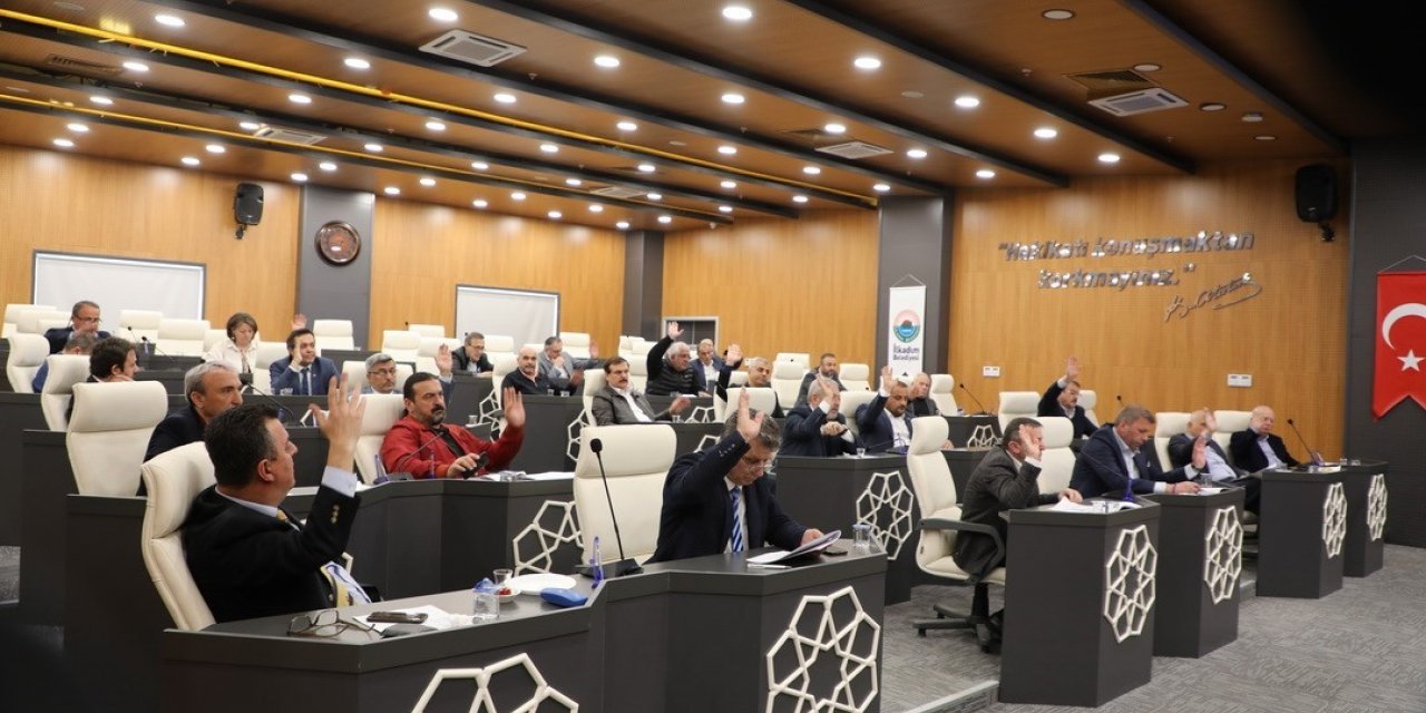 İlkadım’ın EYT’liler için 30 milyonluk kredi talebi meclisten geçti