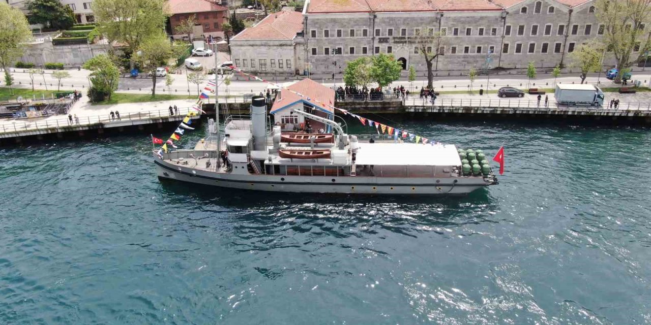 TCG Nusret Müze Gemisi, Üsküdar’da ziyarete açıldı