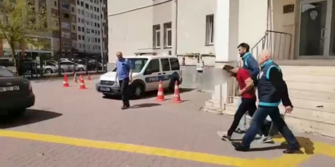 Kadın taksiciyi bıçak zoruyla gasp eden şahıs yakalandı