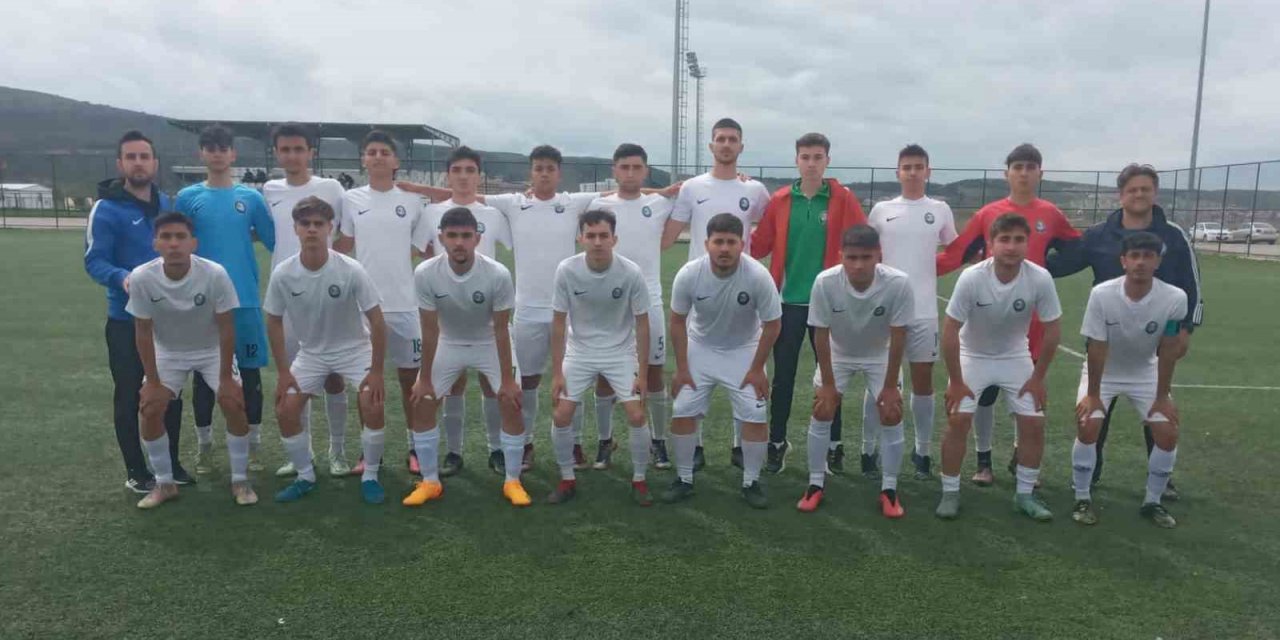 Salihli Belediyespor çeyrek finale galibiyetle başladı