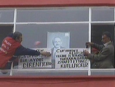 CHP binasını işgal ettiler