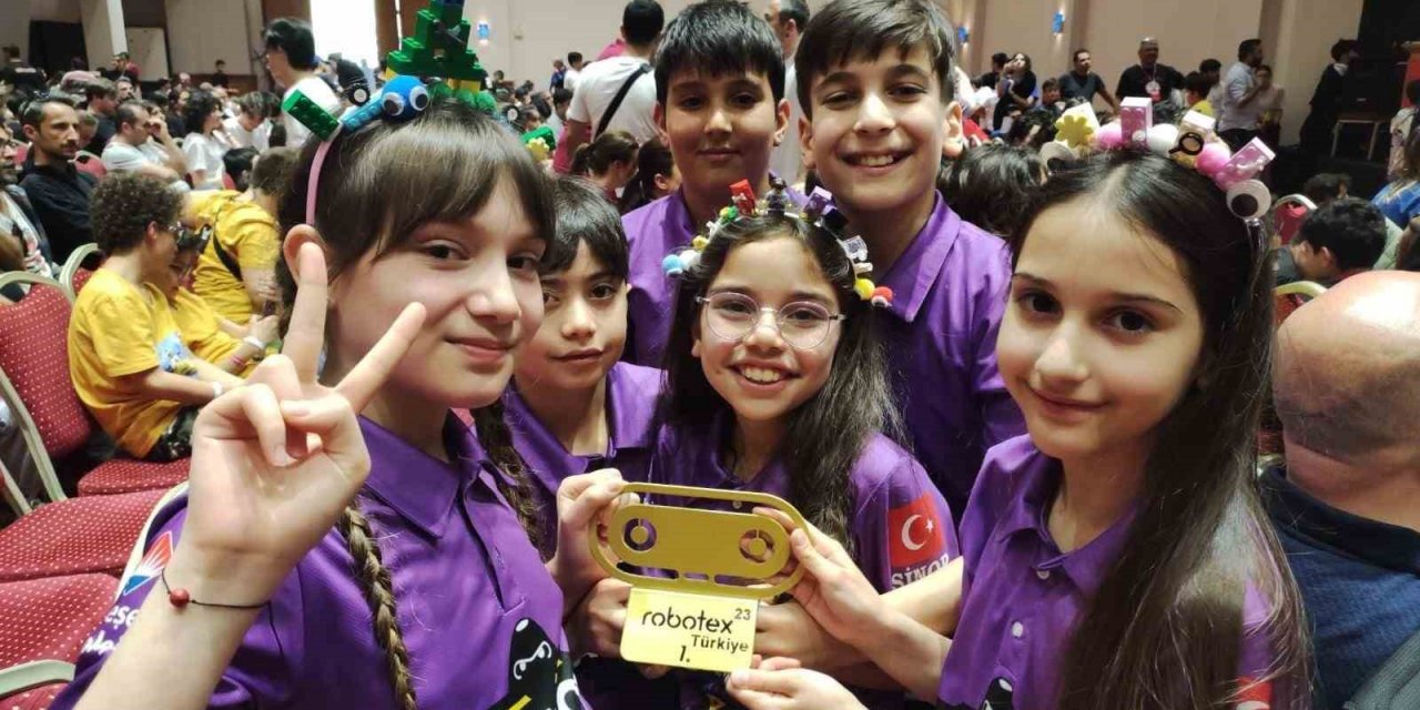 Sinoplu robotik takımı Estonya’ya gidecek