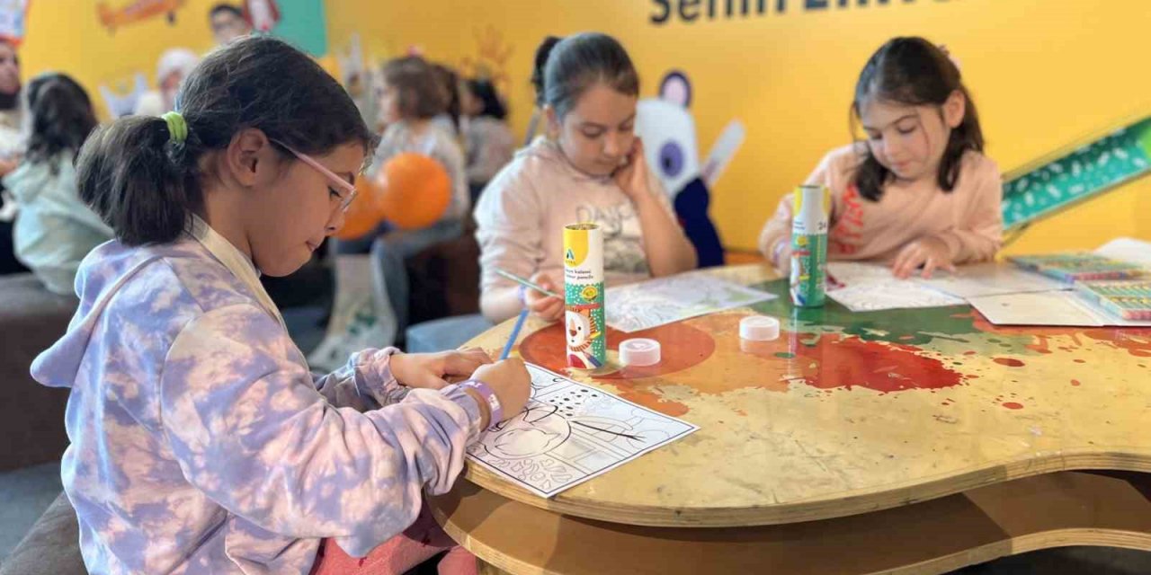 ‘Çocukların Festivali’ depremzede çocuklar için kapılarını açtı