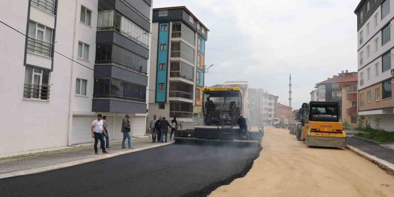 Bolu Belediyesi asfalt çalışmalarının startını verdi