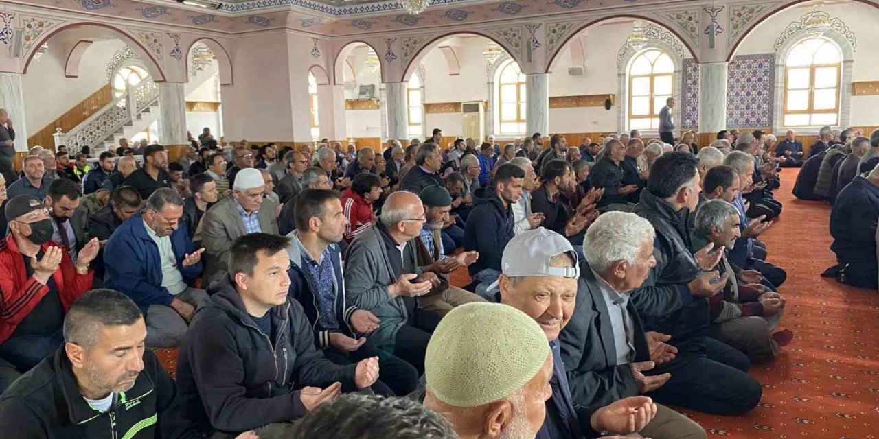 İl Milli Eğitim'den 'cuma namazı' talimatı