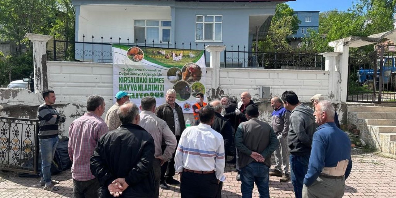 Atakumlu çiftçiye “kıran” aşısı desteği