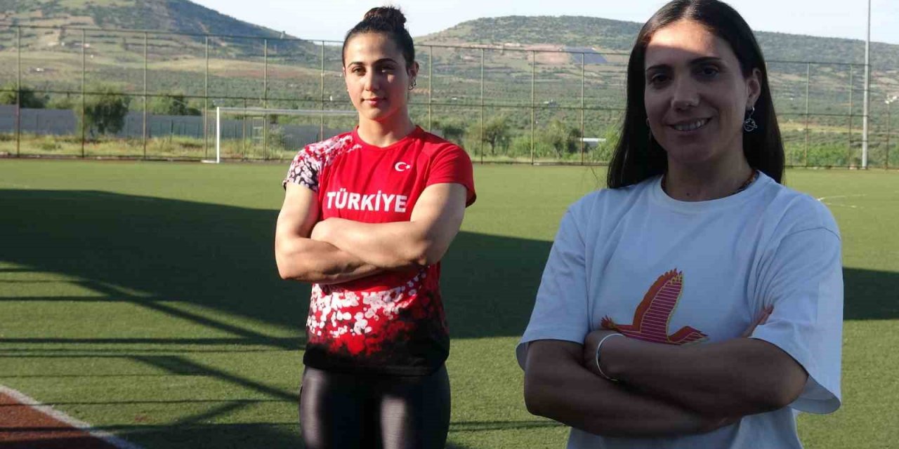 Kilisli atlet, futbol sahasında antrenman yaparak cirit atmada Türkiye şampiyonu oldu