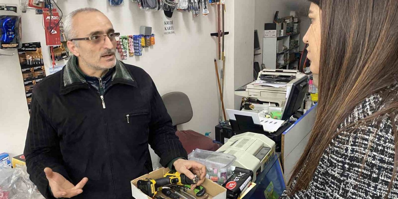 Ayaydın’ın Esenler ziyaretlerinde esnafın cevabı: "AK Parti ise girebilirsiniz ”