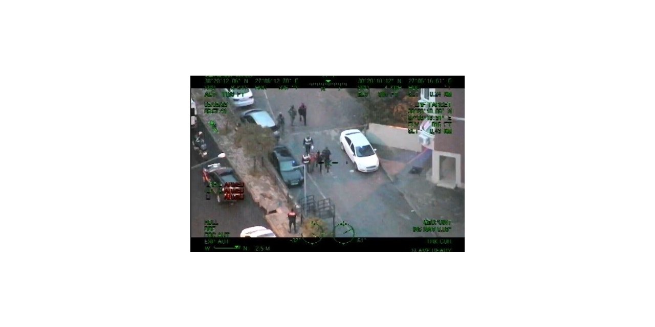 İzmir’de 306 personelle dev operasyon: 33 gözaltı