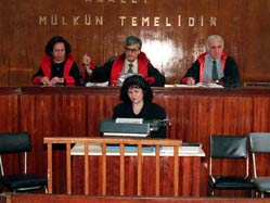 Mahkemelerdeki yemin de değişiyor!