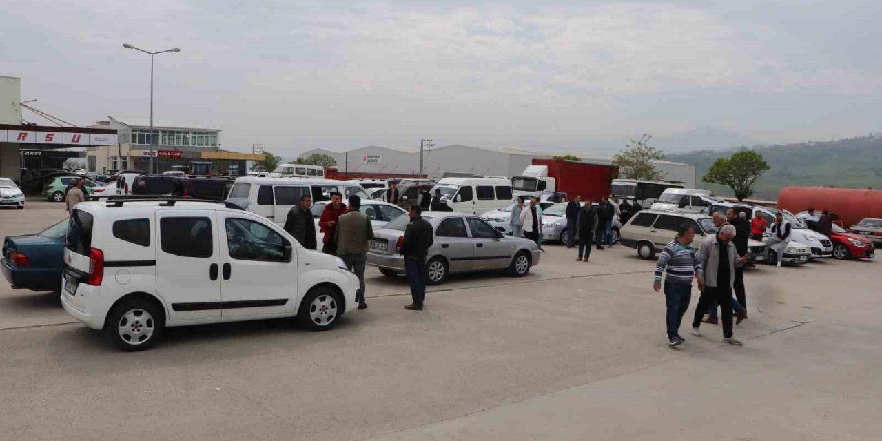 2. el otomobil piyasası hareketlendi: En çok 300 ile 500 bin TL arasındaki araçlar satılıyor