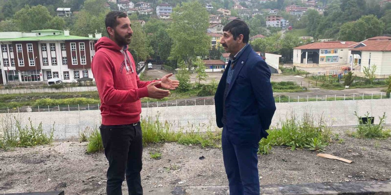 Ailesi 15 gün önce lunaparktan kaçırılan Özge’yi arıyor