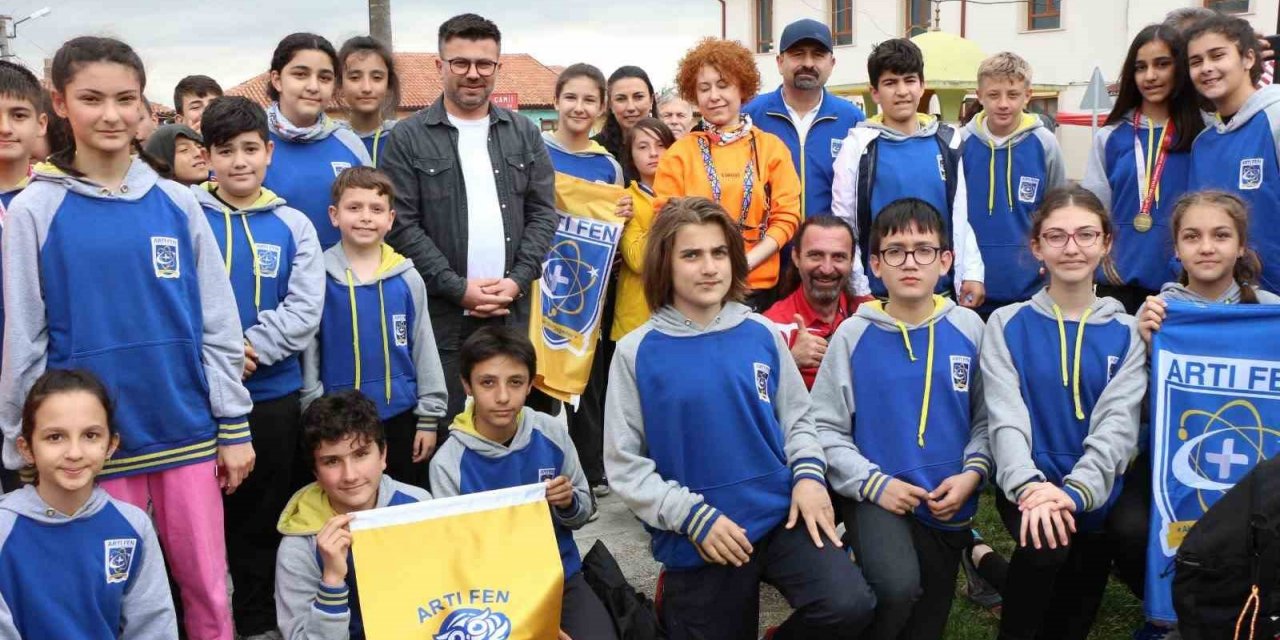 Oryantiring grup müsabakalarına Düzce ev sahipliği yaptı