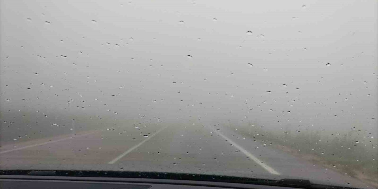 Yoğun sis görüş mesafesini kısalttı