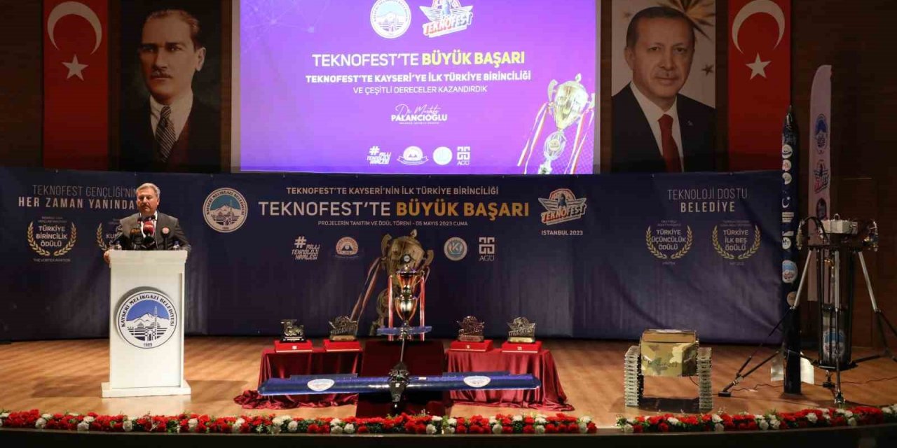 Başkan Palancıoğlu: "Teknoloji takımı kuruyoruz"