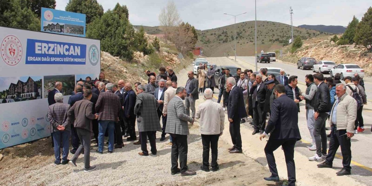 Ergan dağında yapılacak otel alanı gezildi
