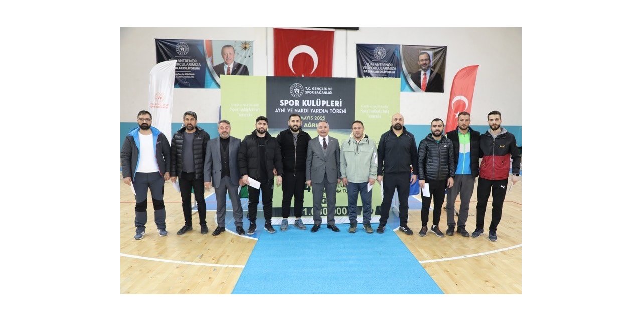 Ağrı’da Amatör Spor Kulüplerine 1 Milyon 80 Bin TL destek
