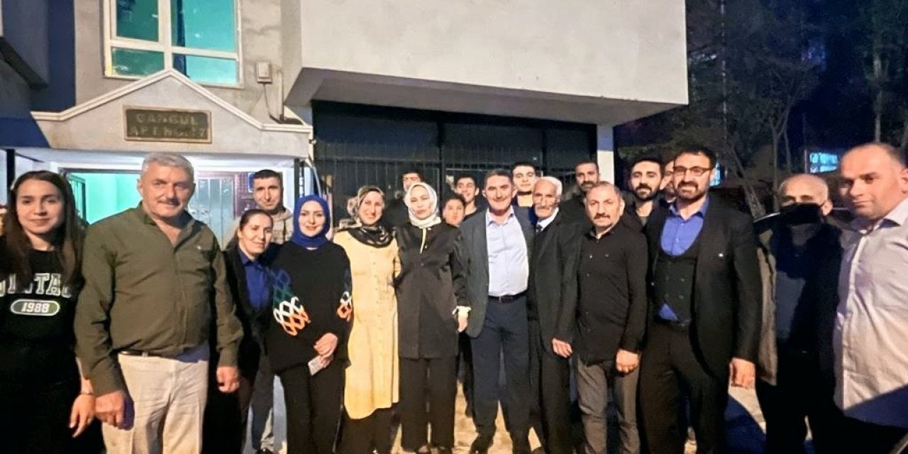 Çelebi: "Ülkemizi son 21 yılda doğudan batıya, kuzeyden güneye yatırımlarla ihya ettik"