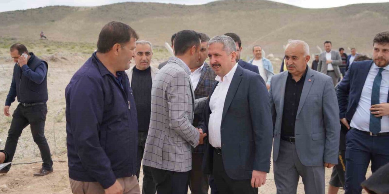 AK Parti Kayseri Milletvekili Adayı Gürcan: "Çiftçilerin sulama borcunun yüzde 50’sini karşılayarak en büyük girdi maliyetlerini azalttık"